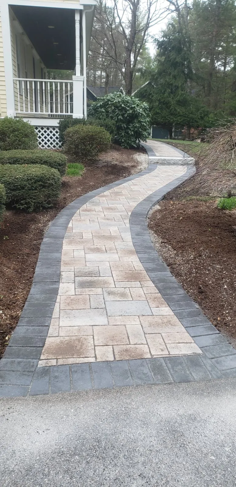 Retaining & Seating Walls
